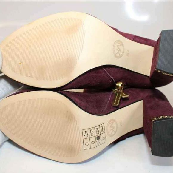 Michael Kors MK Designer Womens Suede Booties Heels Ankle Boots Size 5 M - Picture 9 of 9